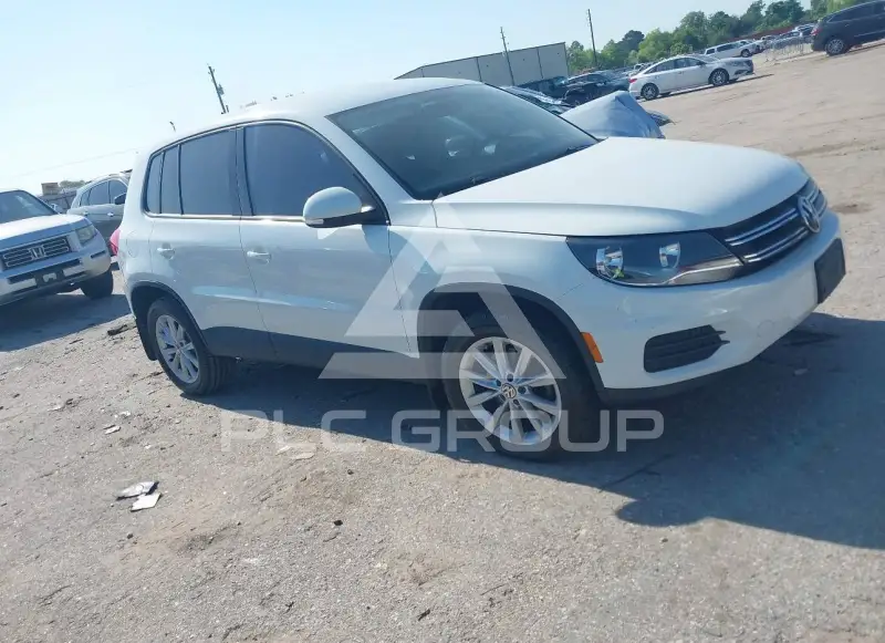 2017 Volkswagen Tiguan photo
