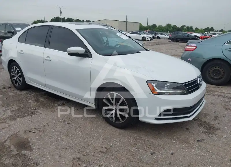 2017 Volkswagen Jetta photo