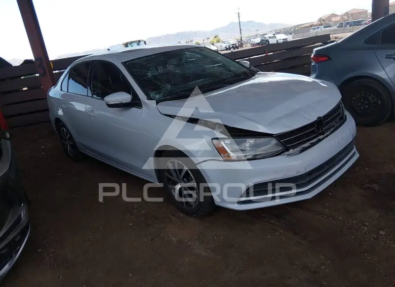 2017 Volkswagen Jetta photo