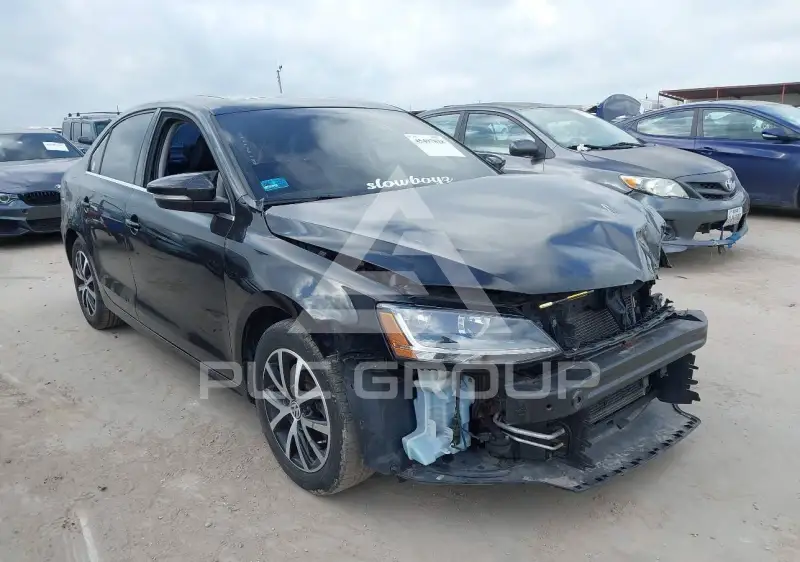 2017 Volkswagen Jetta фото