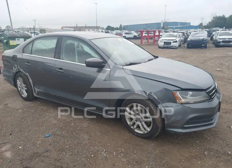 2017 Volkswagen Jetta photo
