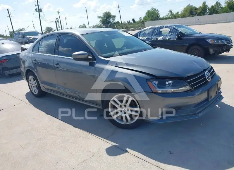 2017 Volkswagen Jetta фото