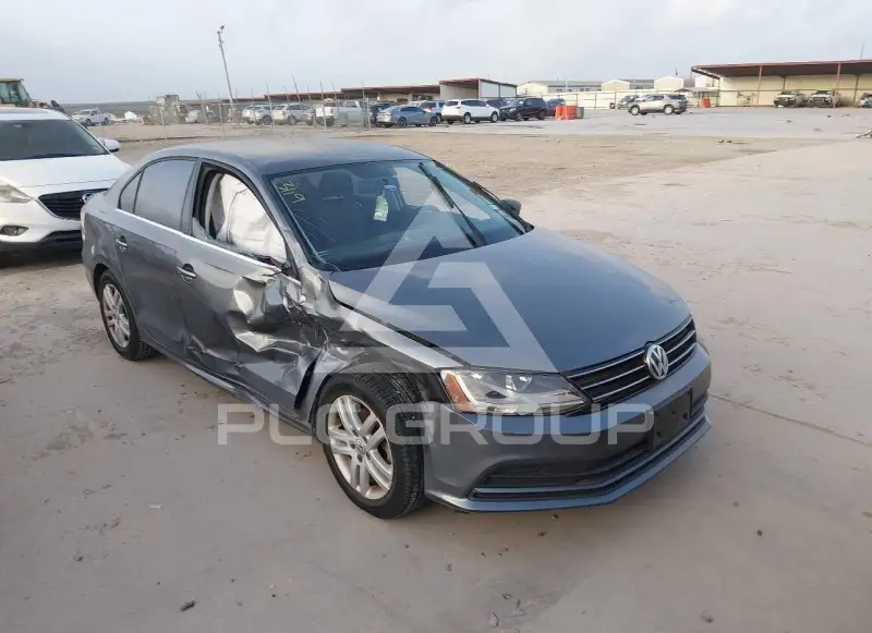2017 Volkswagen Jetta фото
