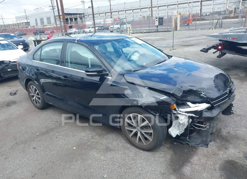 2017 Volkswagen Jetta фото