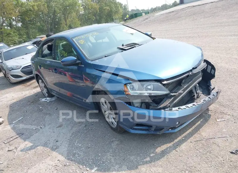 2017 Volkswagen Jetta photo