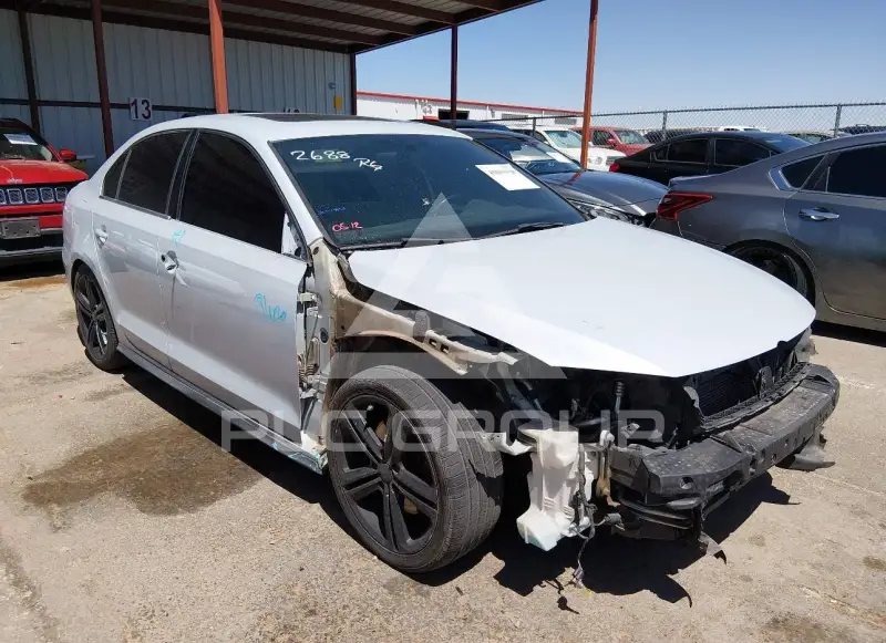 2017 Volkswagen Jetta фото