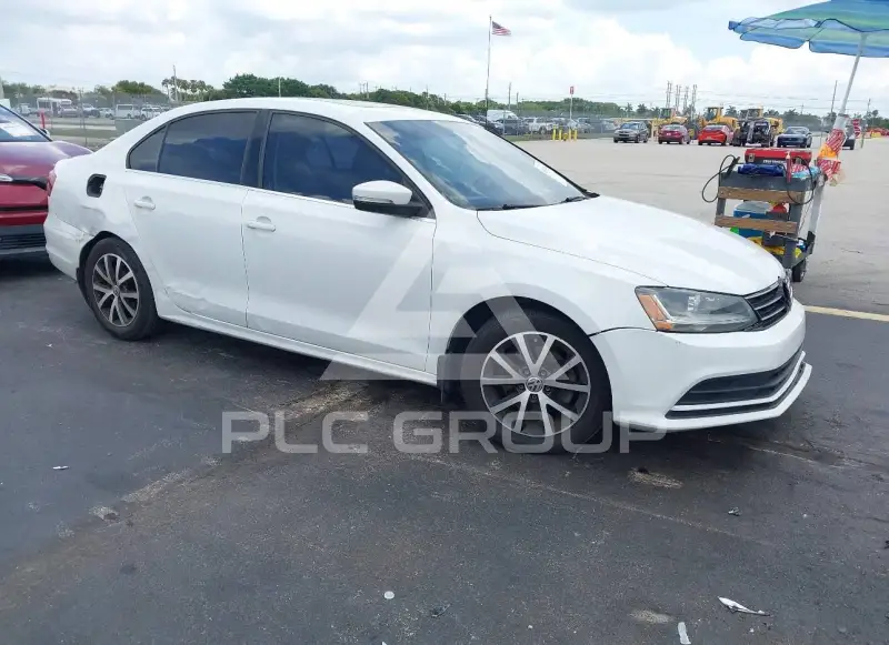 2017 Volkswagen Jetta фото