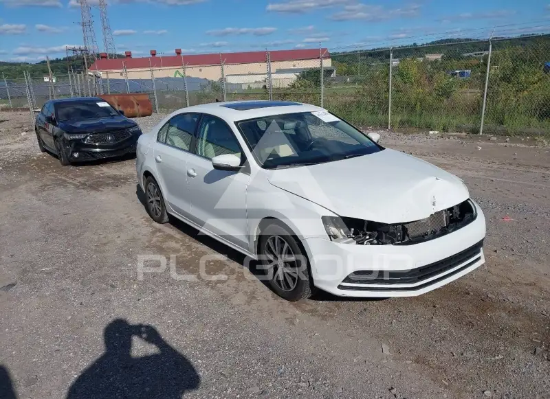 2017 Volkswagen Jetta photo