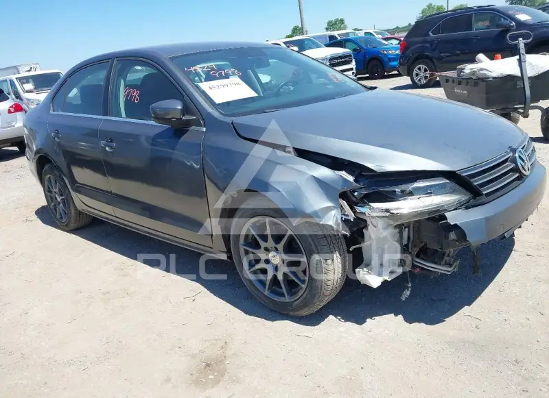 2017 Volkswagen Jetta фото