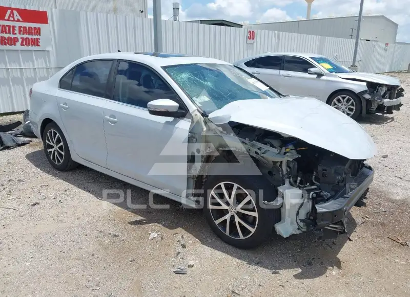2017 Volkswagen Jetta фото