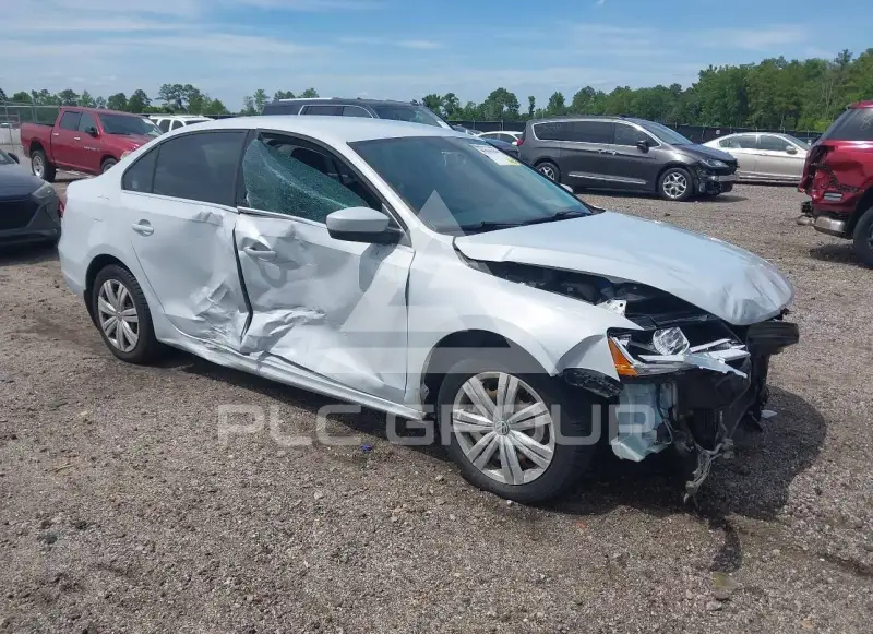 2017 Volkswagen Jetta photo