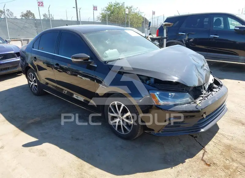 2017 Volkswagen Jetta фото