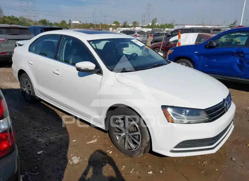 2017 Volkswagen Jetta photo