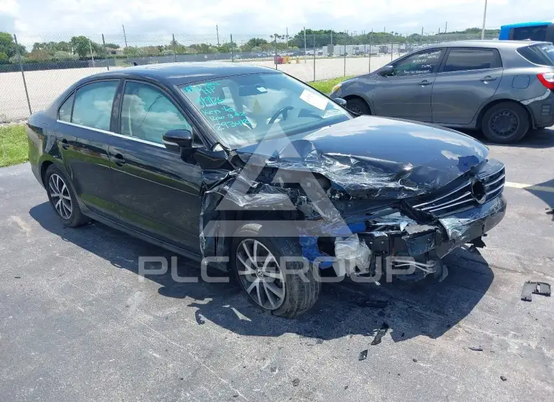 2017 Volkswagen Jetta фото