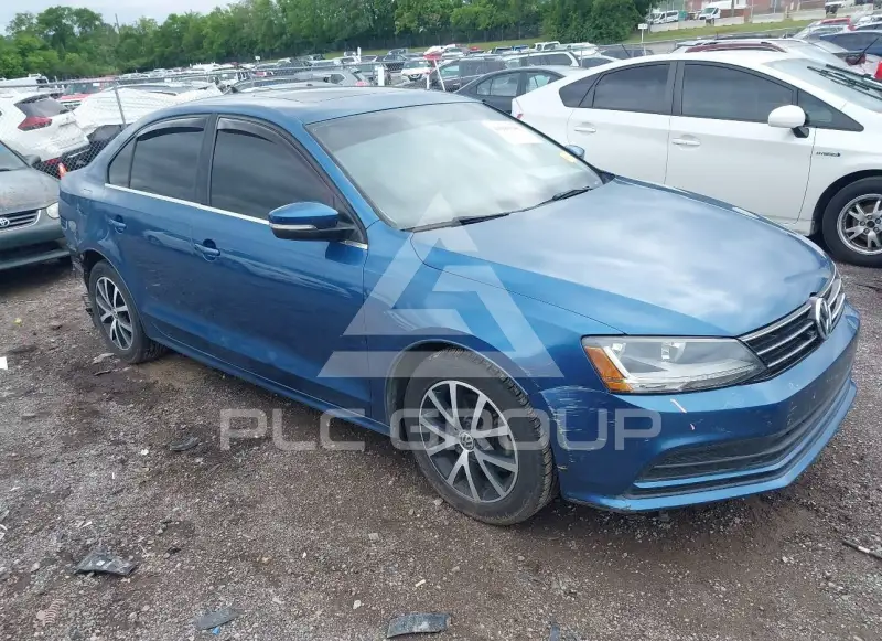 2017 Volkswagen Jetta photo
