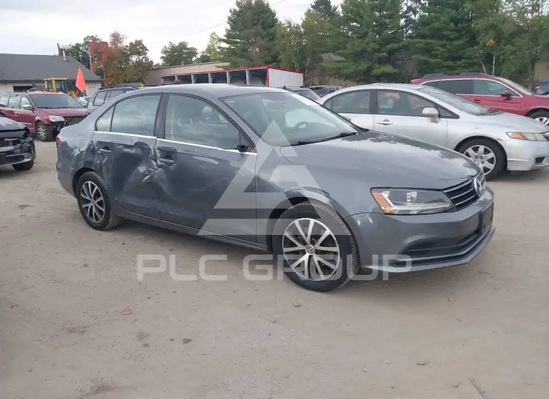 2017 Volkswagen Jetta photo