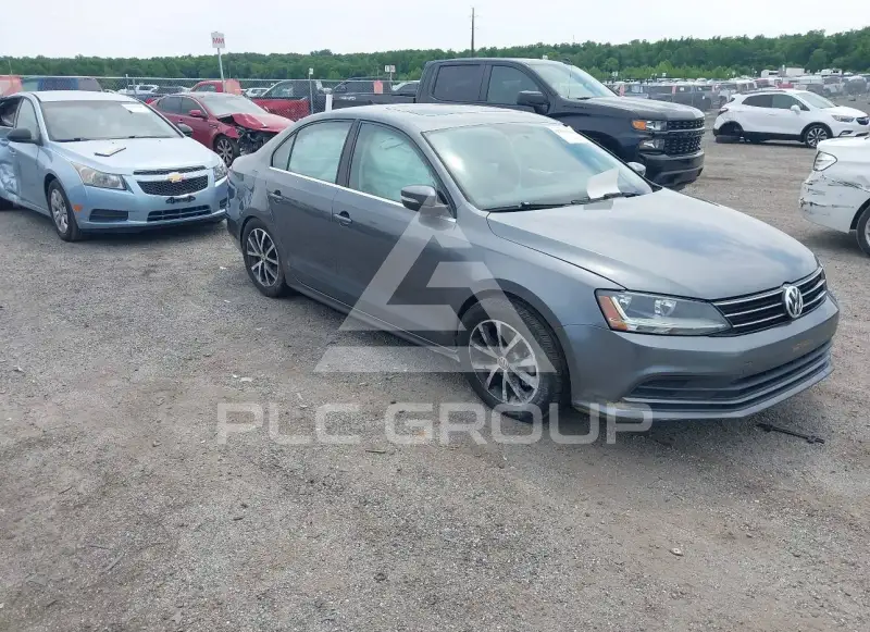 2017 Volkswagen Jetta фото