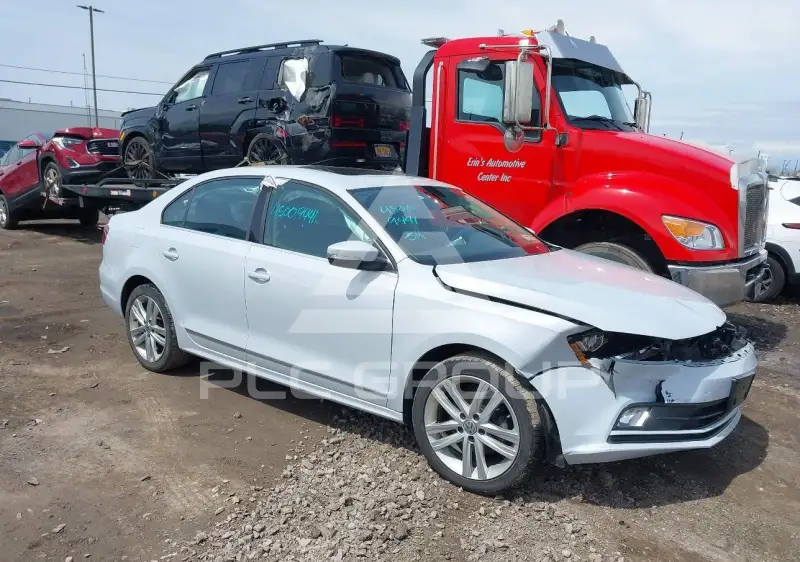 2017 Volkswagen Jetta фото