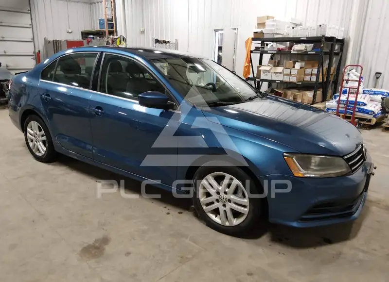 2017 Volkswagen Jetta photo
