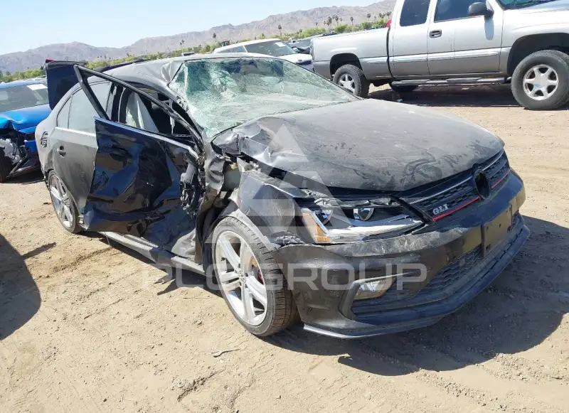 2017 Volkswagen Jetta photo