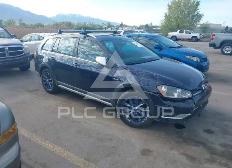 2017 Volkswagen GOLF фото