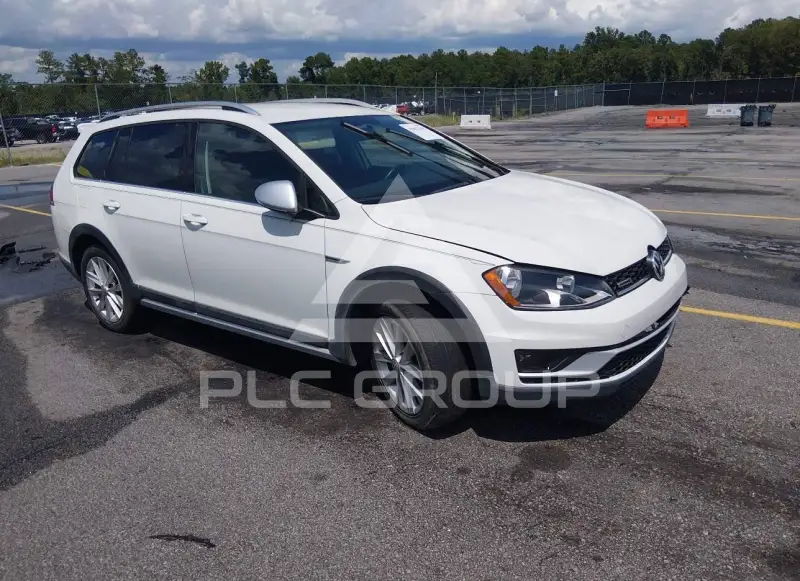 2017 Volkswagen GOLF фото