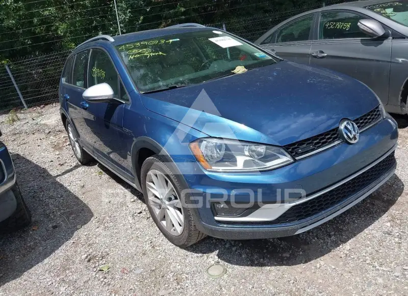 2017 Volkswagen GOLF фото