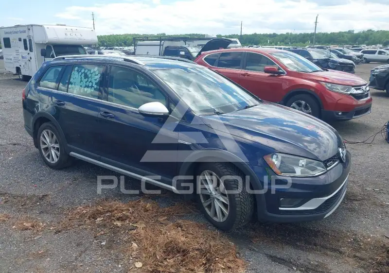 2017 Volkswagen GOLF photo