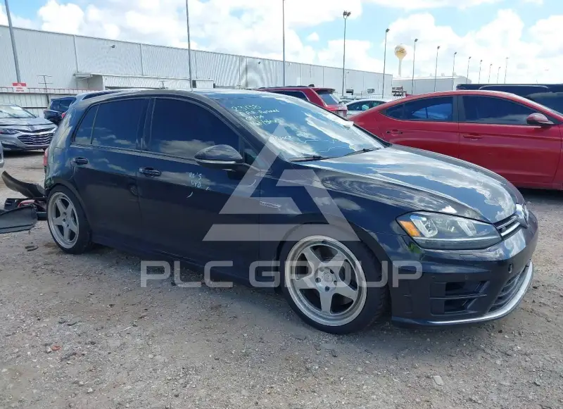 2017 Volkswagen GOLF photo