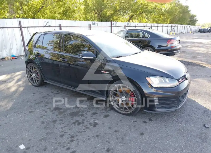 2017 Volkswagen GOLF фото