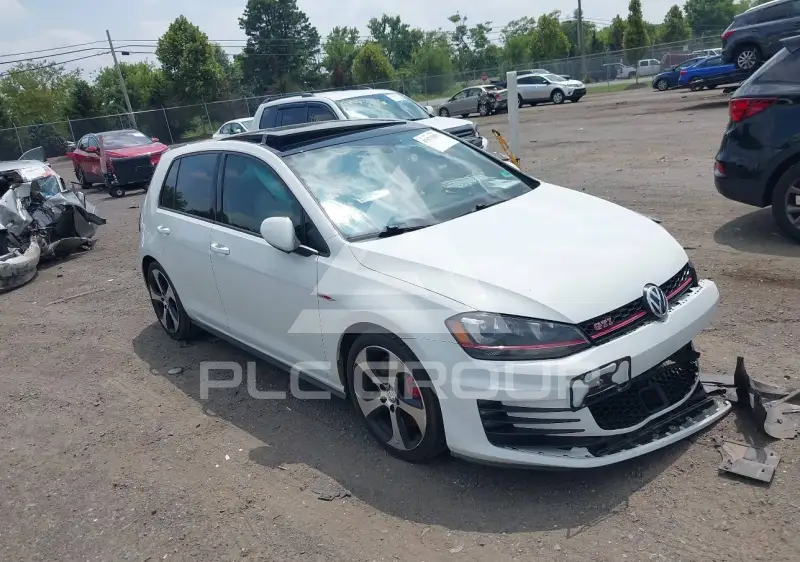2017 Volkswagen GOLF фото