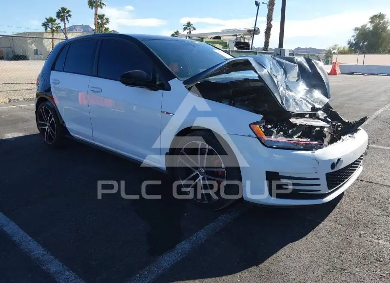 2017 Volkswagen GOLF фото