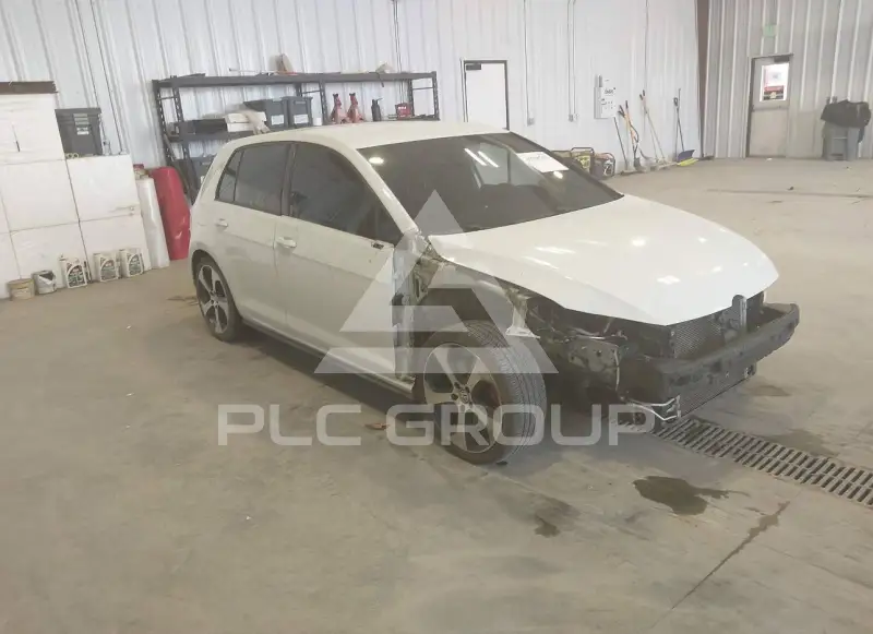 2017 Volkswagen GOLF photo