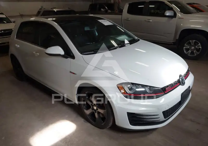 2017 Volkswagen GOLF фото