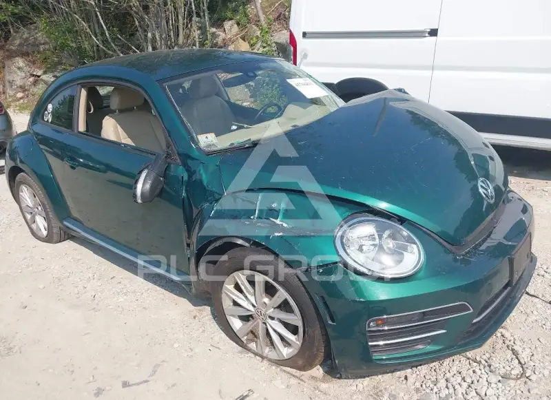 2017 Volkswagen BEETLE фото