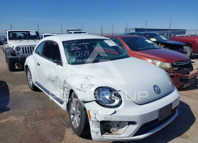 2017 Volkswagen BEETLE photo