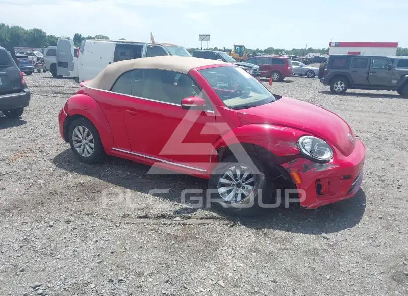 2017 Volkswagen BEETLE фото