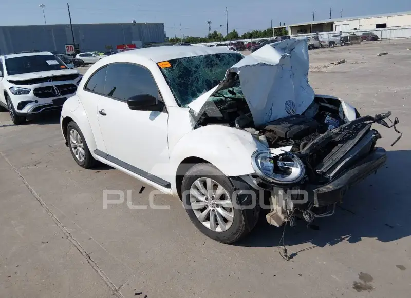 2017 Volkswagen BEETLE photo