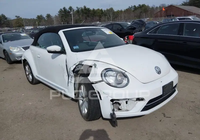 2017 Volkswagen BEETLE фото