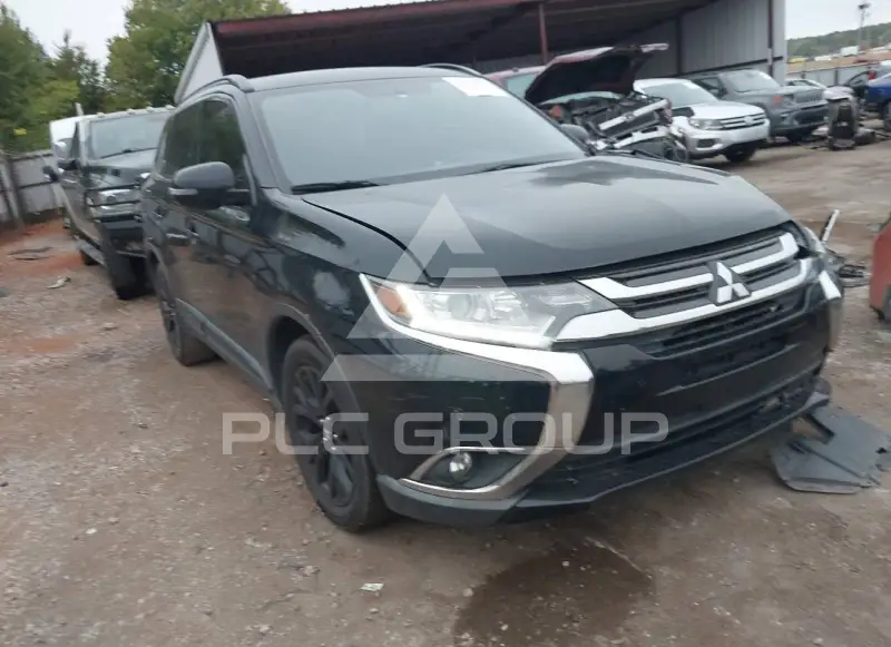 2018 Mitsubishi OUTLANDER photo