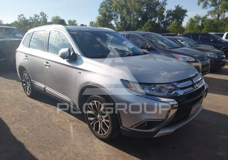 2018 Mitsubishi OUTLANDER фото