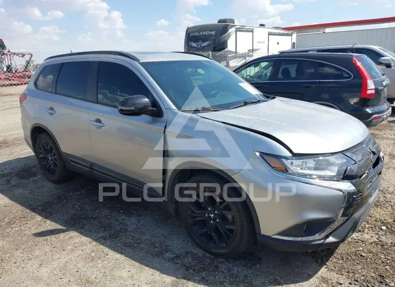 2018 Mitsubishi OUTLANDER photo