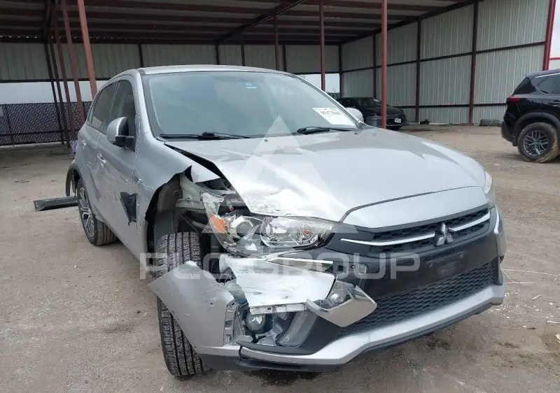 2018 Mitsubishi OUTLANDER фото