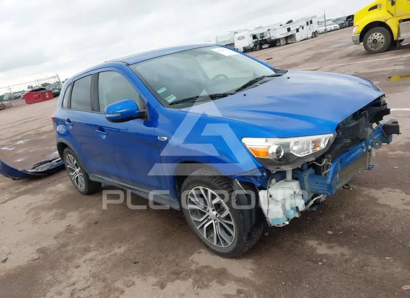 2018 Mitsubishi OUTLANDER photo