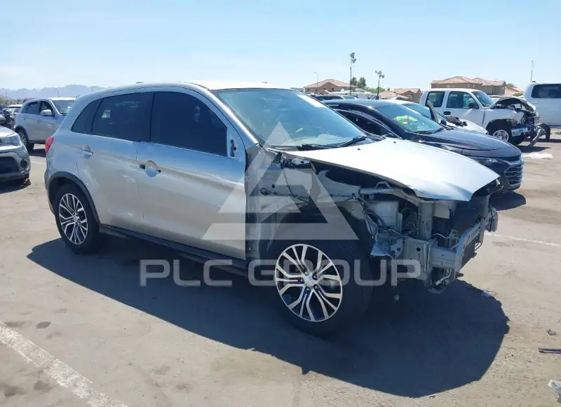 2018 Mitsubishi OUTLANDER фото