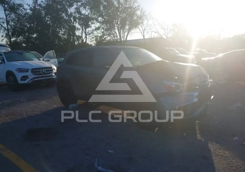 2018 Mitsubishi OUTLANDER фото