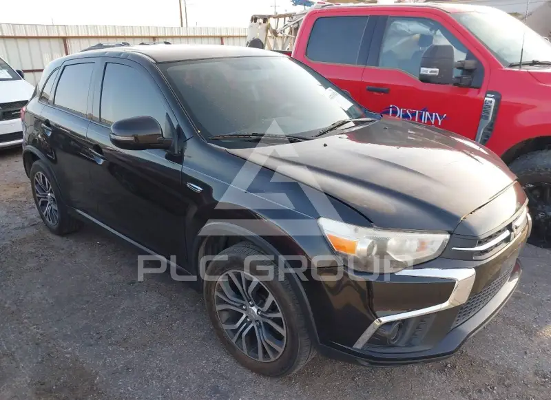 2018 Mitsubishi OUTLANDER photo
