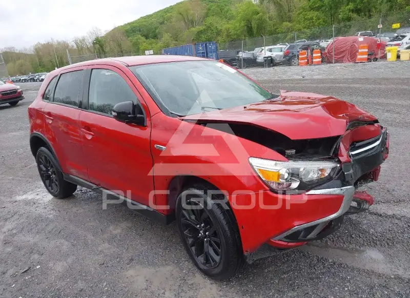 2018 Mitsubishi OUTLANDER фото