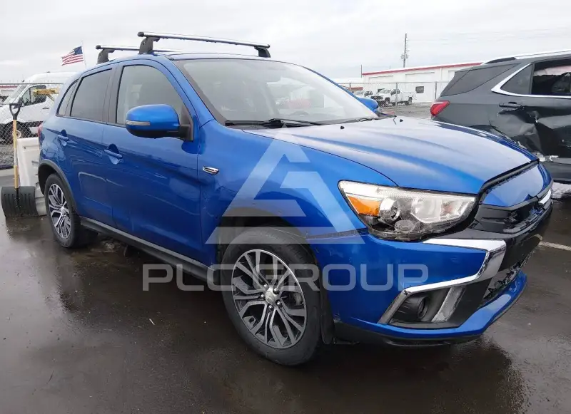 2018 Mitsubishi OUTLANDER фото