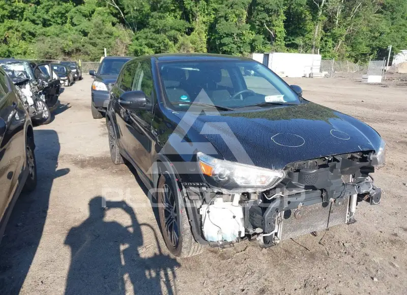 2018 Mitsubishi OUTLANDER фото